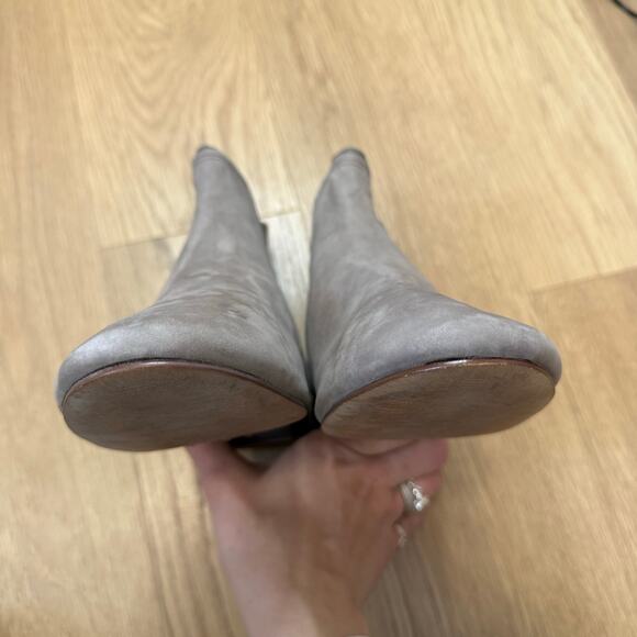 Louise et Cie Lo Waldon Chelsea Boots: Classic Leather Ankle Booties Size 11 - Picture 5 of 7